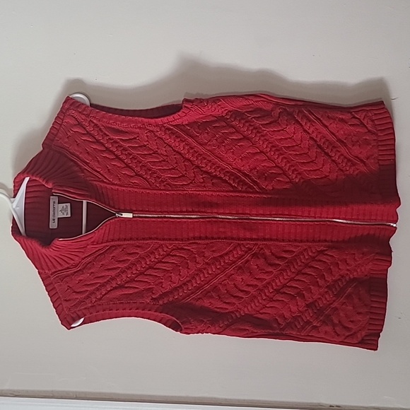LYZ CLAIRBONE WOMEN'S WINTER VEST - Picture 1 of 6